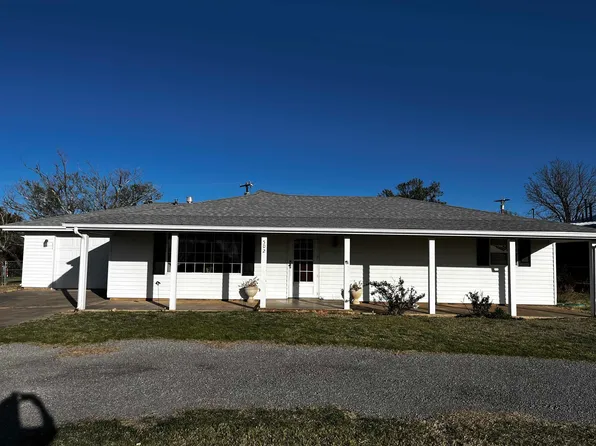 502 Avenue N, Beaver, OK 73932