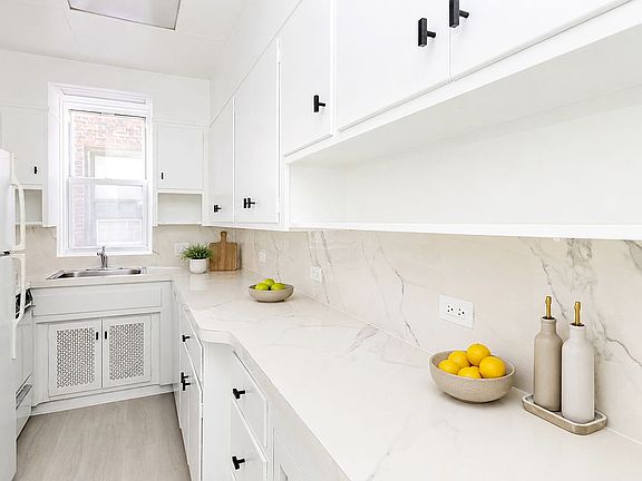 5th image of 263 W End Ave APT 11A