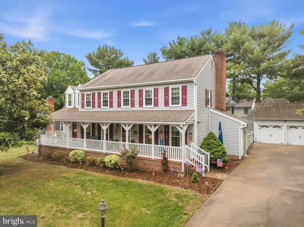 1 Rodeo Ct, Fredericksburg, VA 22407