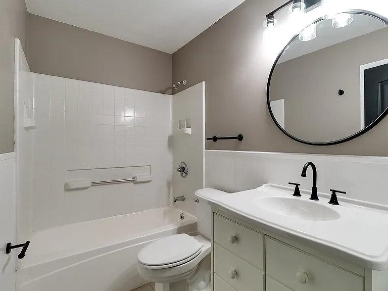 1215 Pamela Dr — Photo 16