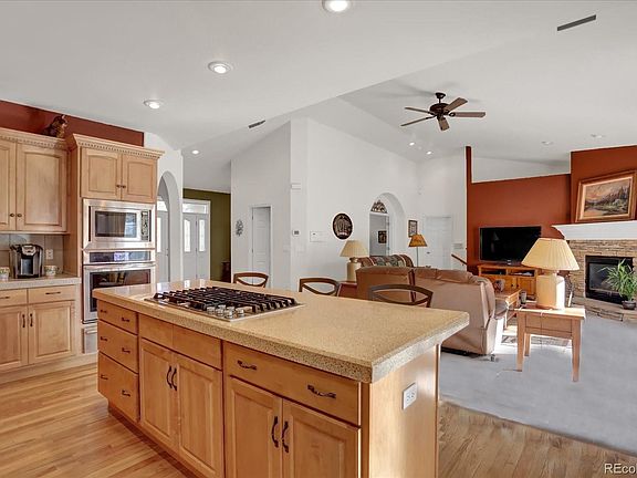 5th image of 17745 Radbourne Ct