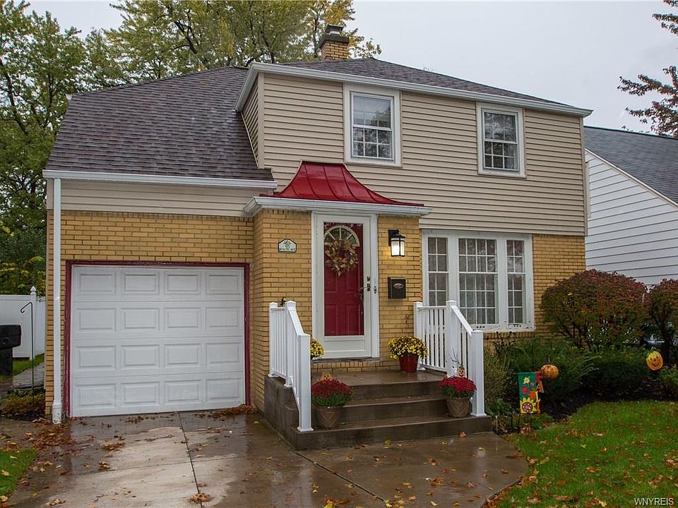 1st image of 93 Byron Ave