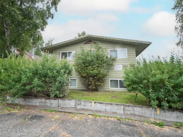 4111 Grape Pl, Anchorage, AK 99508