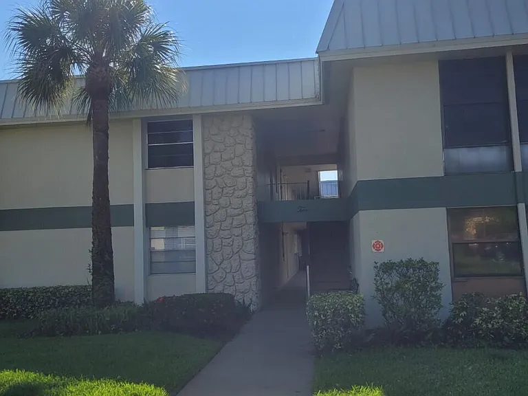 2302 Sunrise Blvd #201 — Photo 10