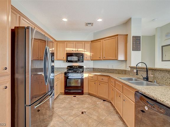 2nd image of 6209 Blushing Willow St