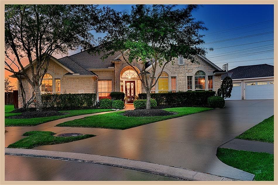 13121 Centerbrook Ln, Pearland, TX 77584 | Zillow