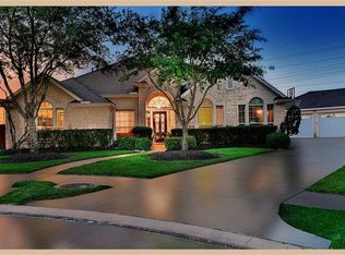 13121 Centerbrook Ln, Pearland, TX 77584