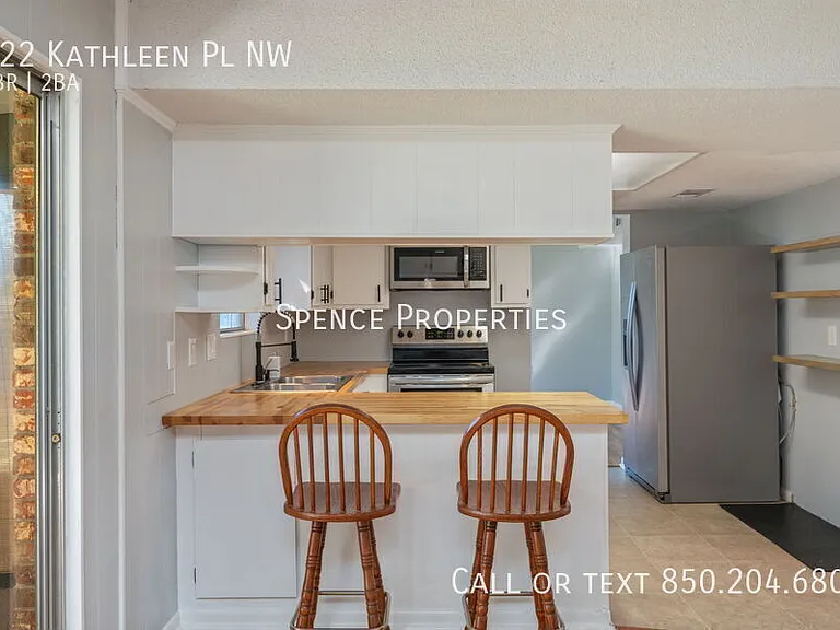 322 Kathleen Pl NW — Photo 13