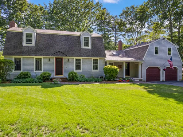 89 Fieldstone Estates Road, York, ME 03909