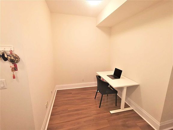 4th image of 100 Harrison Garden Blvd Unit 501