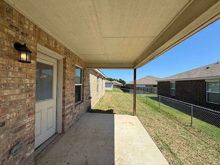 3802 John Chisholm Loop — Photo 23