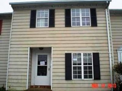 905 Seabreeze Ct, Chesapeake, VA, 23320