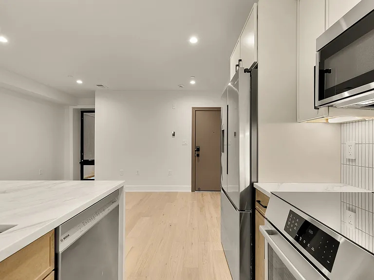 1463 Harvard St NW #1 — Photo 5