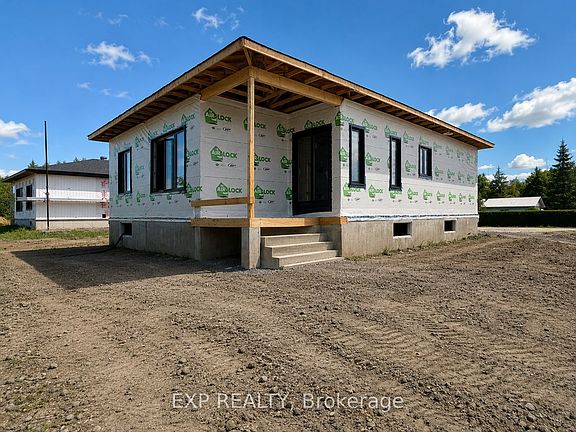3rd image of 217 Danika St