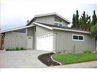 32525 Lake Barlee Ln, Fremont, CA 94555