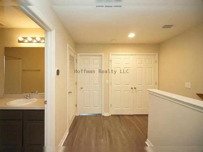 6938 Towne Lake Rd — Photo 12