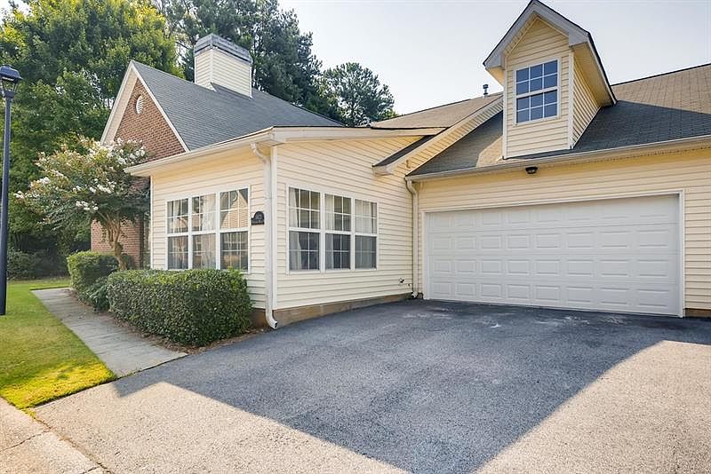1st image of 1421 Settlers Walk Way SW