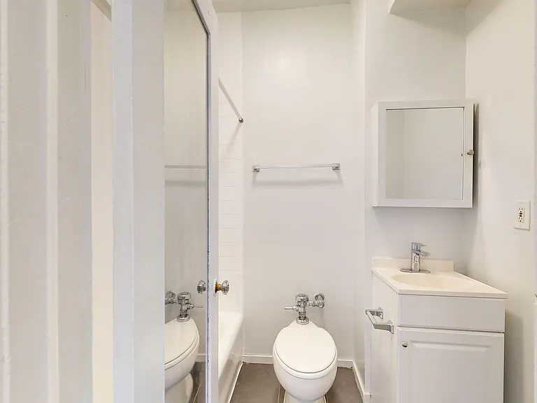 729 Ellis St #509 — Photo 6