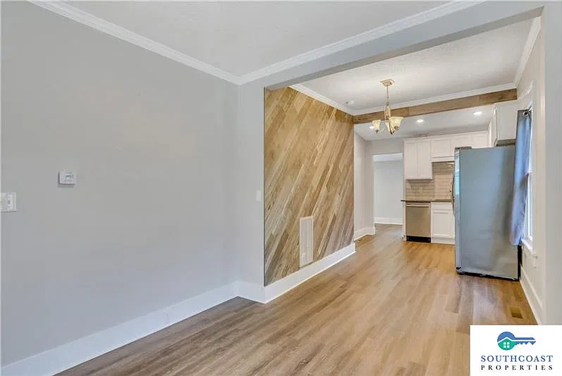 3 bed, 1296 sqft, $1,700 — Photo 4