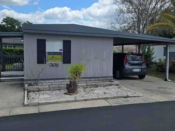 7430 Carnival Ln, New Port Richey, FL 34653