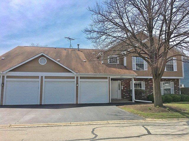 1st image of 200 Hampshire Ct Unit 202D