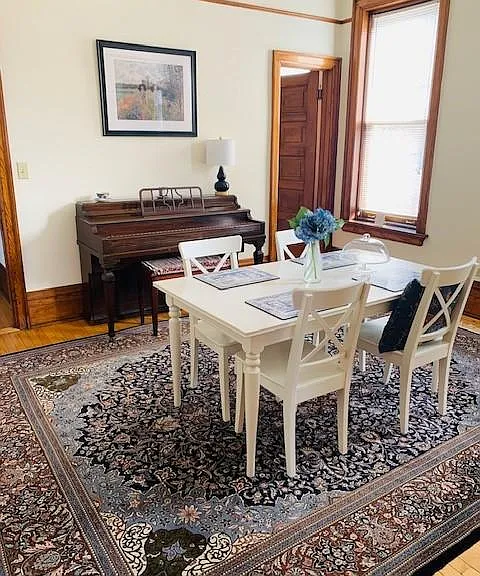 2214 N Kenmore Ave #2 — Photo 5