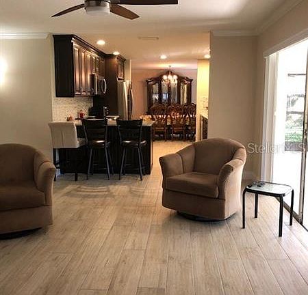 4th image of 3301 San Carlos St
