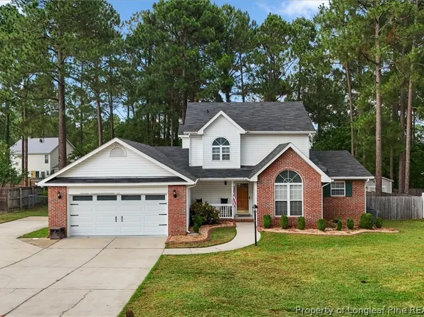 30 Richmond Park Dr, Cameron, NC 28326