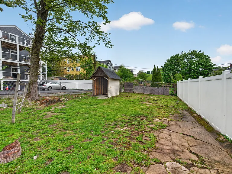 64 Topliff St #3 — Photo 31
