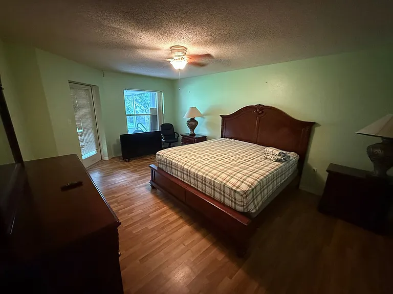 3207 Foresman Ave SE — Photo 6