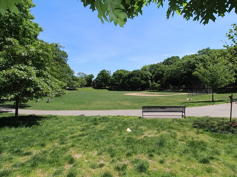 1805 Beacon St #3 — Photo 11