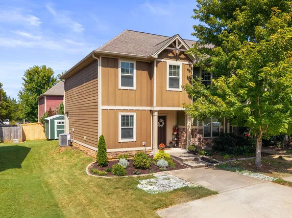 251 Sharon Dr NE, Cleveland, TN 37312
