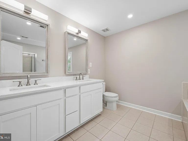 110 Bedrock Dr — Photo 27