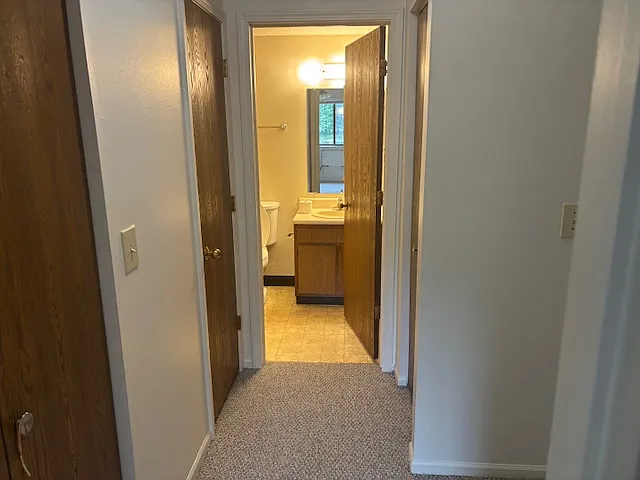 Sunset Cove Apartments — Photo 6