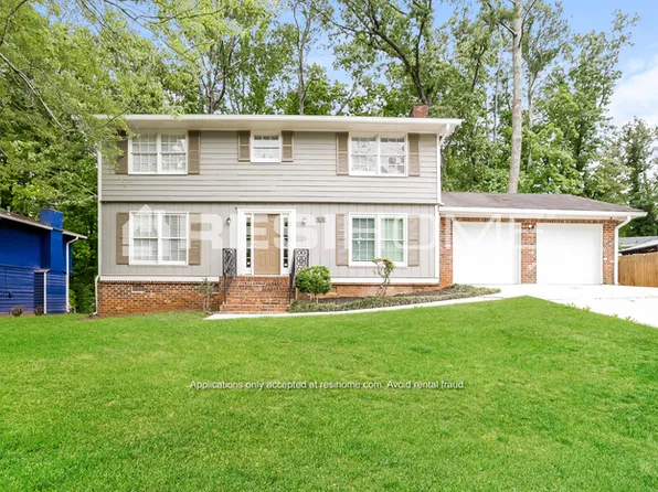 5219 Rockborough Trl, Stone Mountain, GA 30083