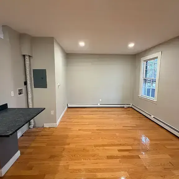 604 Chapel St #6 — Photo 16