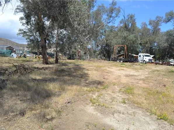 22640 Forrest Rd, Perris, CA 92570