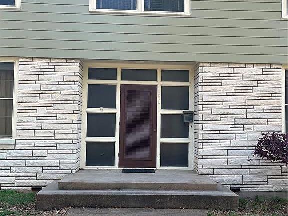 3rd image of 1204 Avenue O