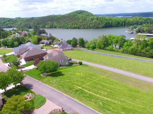 225 Hummingbird Dr, Vonore, TN 37885