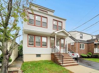 822 Devon St FLOOR 3, Kearny, NJ 07032