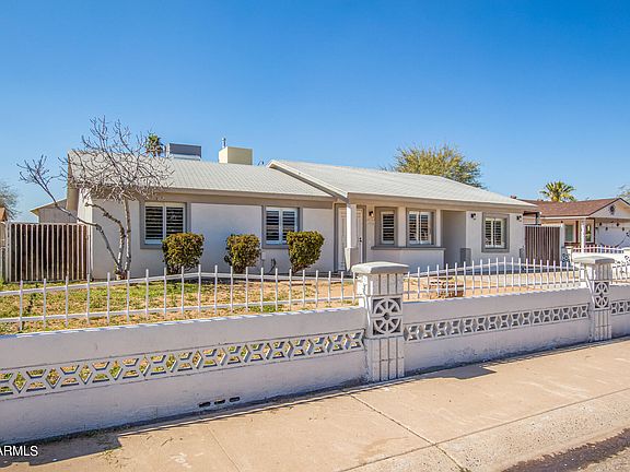 5th image of 1016 N 60TH Avenue