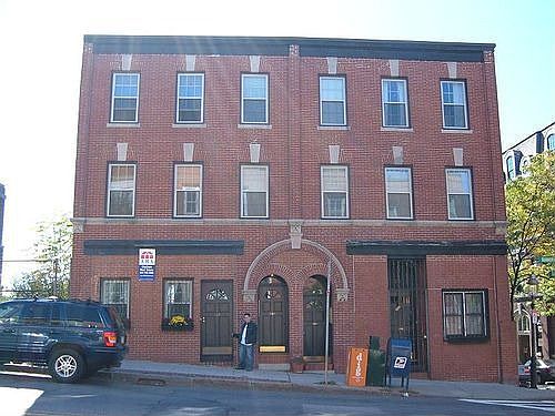 Bunker Hill / Baldwin Condominium