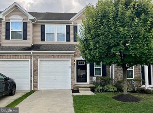 27 Franklin Cir, Somerdale, NJ 08083