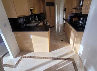 6051 N Ocean Dr APT 302, Hollywood, FL 33019