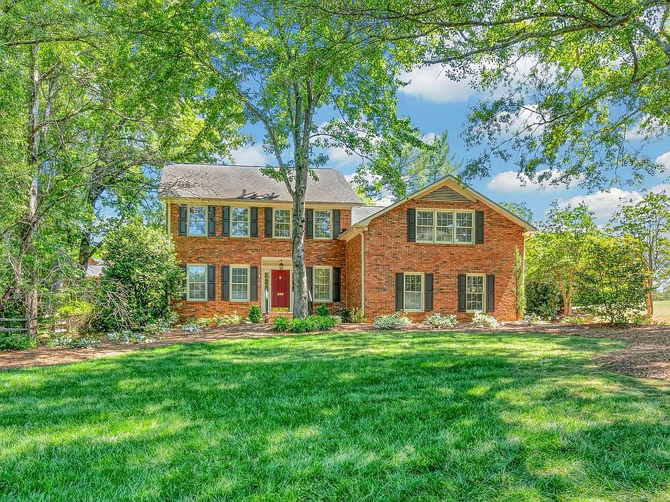 1st image of 202 Coburn Dr