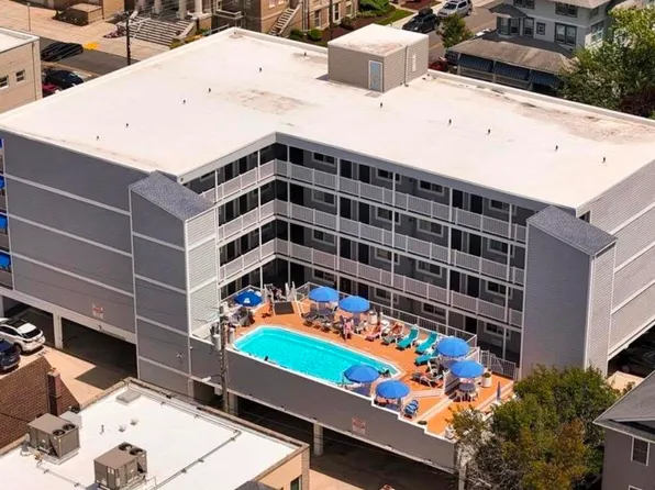 1008 Wesley Ave #305, Ocean City, NJ 08226