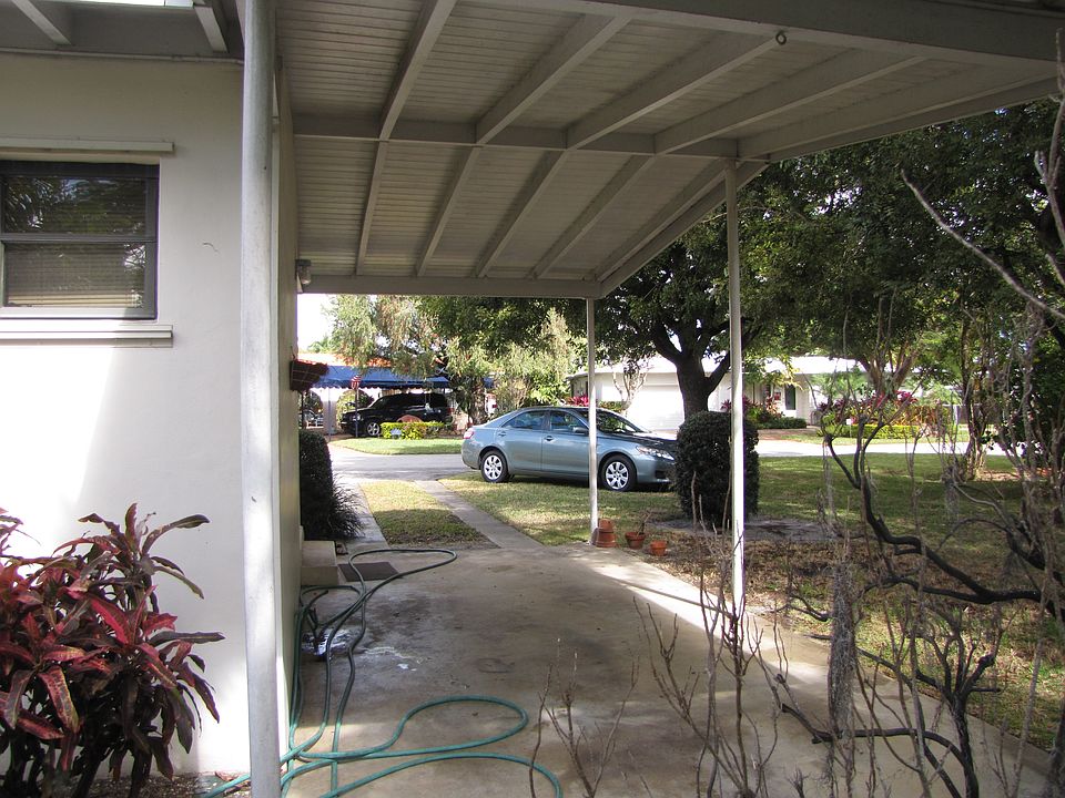 2nd image of 2100 NW 14th St