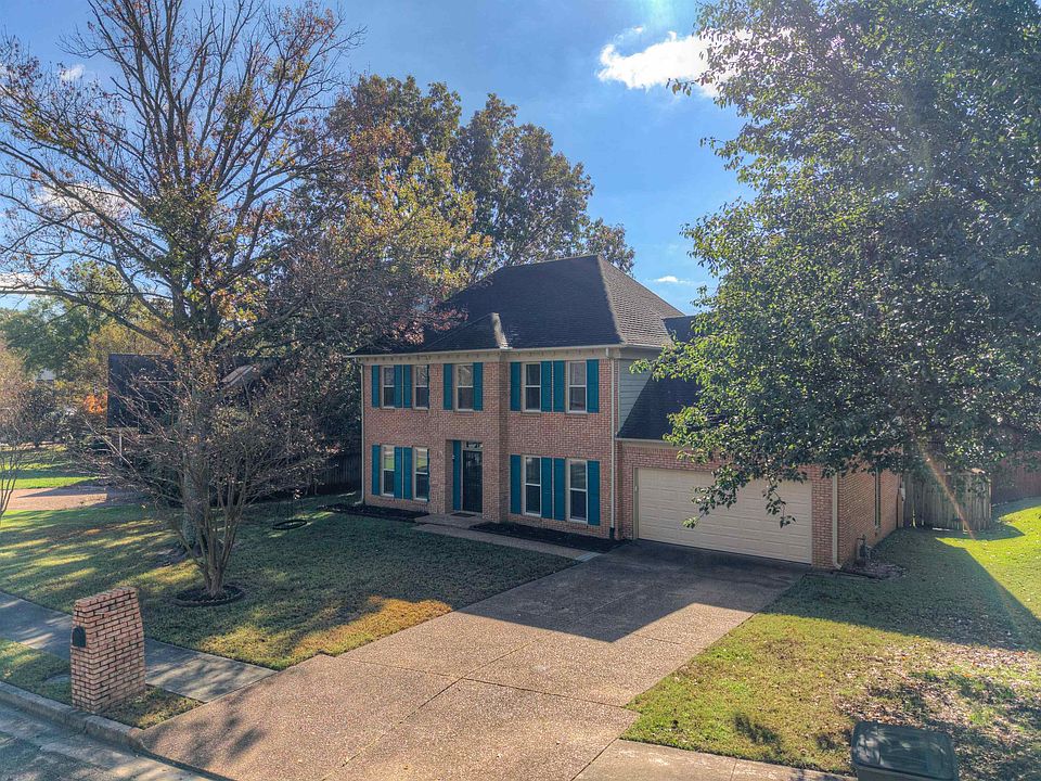 1st image of 8433 Woolrich Dr