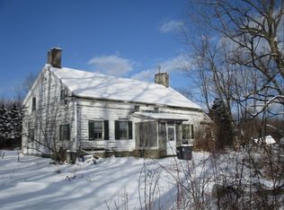 4736 Consaul Rd, Amsterdam, NY 12010