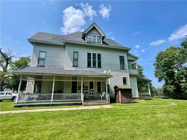703 Liberty St, Clarion, PA 16214